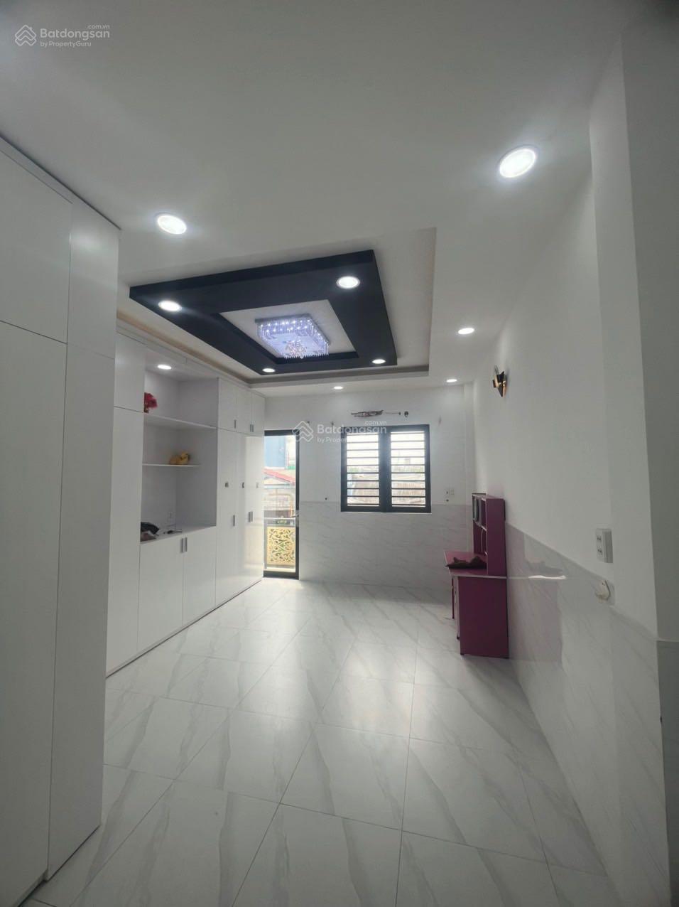 Bán nhà riêng, sổ đầy đủ, 62m2 đường Phạm Thế Hiển Q8