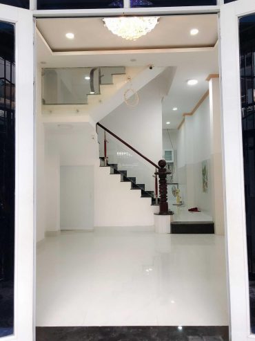 Chính chủ! Cần bán gấp nhà 56,5m2, hẻm ba gác Phạm Thế Hiển, P. 6, Quận 8, giảm còn 4.6 tỷ (TL)