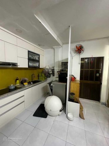 Bán nhà ngay mặt tiền đường Bến Phú Lâm Quận 6 DT 7,5×26 giá 14 tỷ
