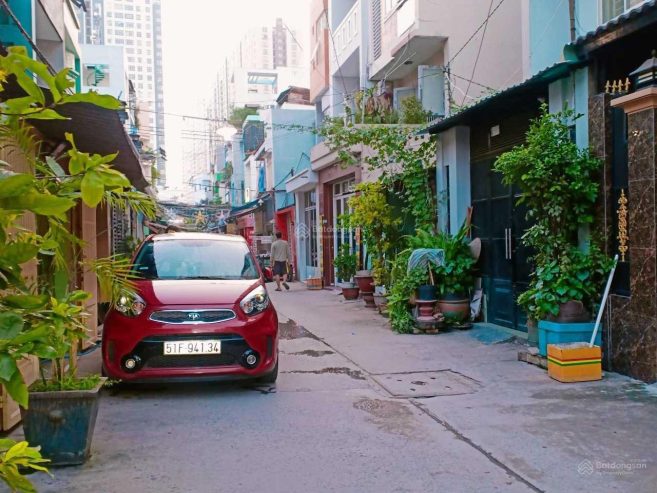 Nhà Bán 6 Tầng Đường Xe Tải, Phạm Hùng P4.Q8
