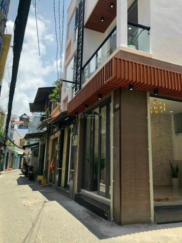 Bán nhà góc 2 mặt tiền đường kinh doanh cực kì tốt, giá bao rẻ trực tiếp từ CC !