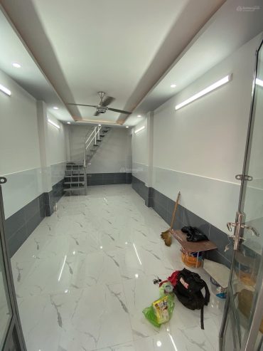 NHÀ ĐẸP MỚI XÂY , BA ĐÌNH QUẬN 8 NHỈNH 2 TỶ