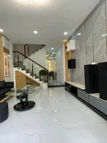 Chính chủ gửi bán nhà DT 44.1m2 giá 1tỷ850 Phạm Thế Hiển, P3, Q8 sổ sẵn đang cho thuê 8tr5/tháng