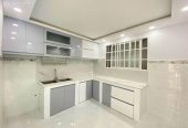 Hiện đang cho thuê 13 tr/tháng hết năm, bán nhà Nguyễn Tiểu La, Q10, 54m2 x 3T, 3PN, HXH 5m xe tải