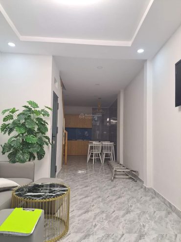 Chính chủ cần bán căn nhà hẻm xe hơi vị trí đẹp tại 192/2 Ngô Quyền Phường 8, Quận 10, HCM 11.2 tỷ
