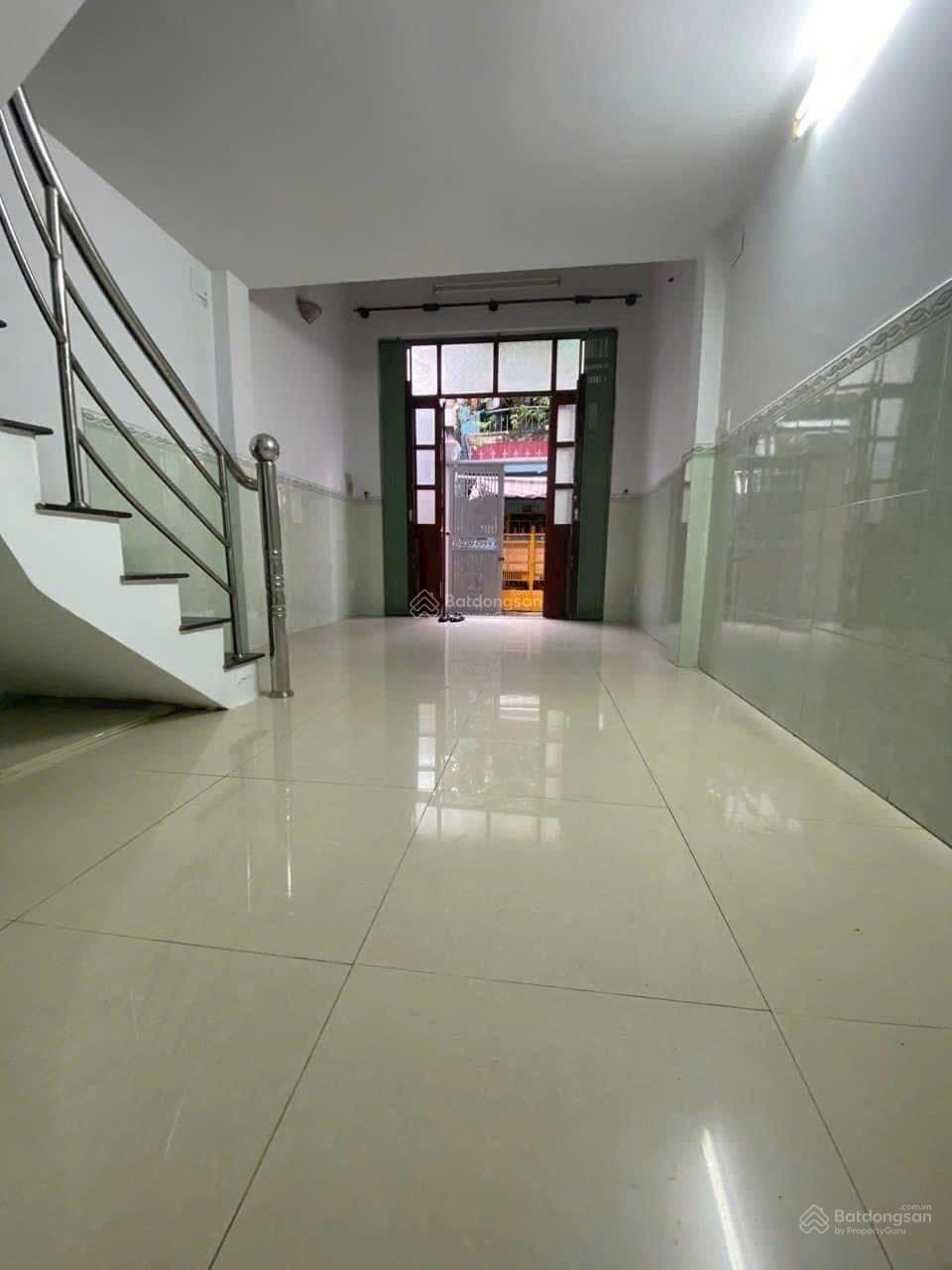 Kẹt tiền chủ bán gấp nhà 47m2 (4×11,75)m – Đường Nguyễn Kim, P7, Q10. Gần sân VĐ Thống nhất