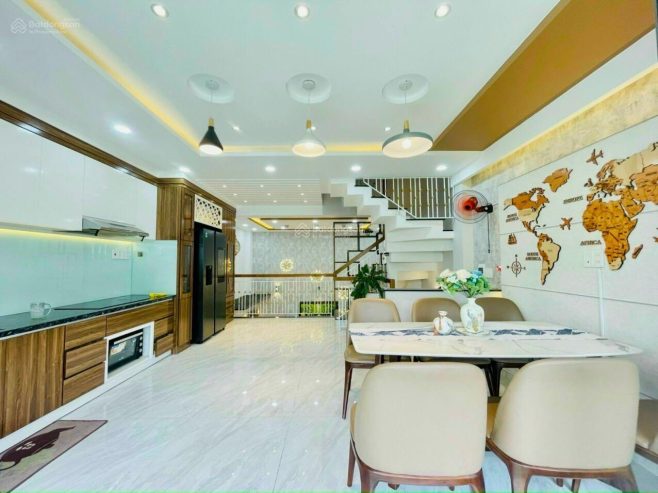 Kẹt nợ cần bán nhà gấp đường Bà Hạt, Quận 10 DT 60m2 sổ hồng riêng