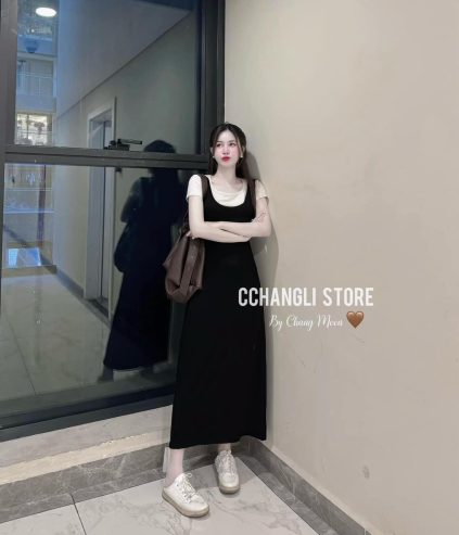 Váy xinh , sẵn e trả . Đơn giản mà cuốn hút !Chuẩn thời tiết Xuân hè luôn ạ !