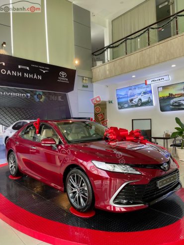 Xe Toyota Camry 2.0Q 2024 – 1 Tỷ 220 Triệu