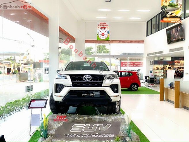 Xe Toyota Fortuner 2.7L 4×4 AT 2024 – 1 Tỷ 235 Triệu