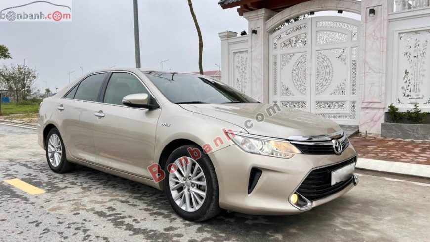 Xe Toyota Camry 2.0E 2017 – 619 Triệu
