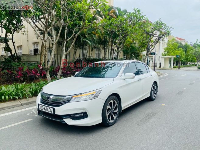 Xe Honda Accord 2.4 AT 2016 – 635 Triệu