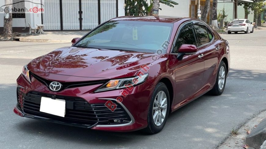 Xe Toyota Camry 2.0G 2022 – 935 Triệu