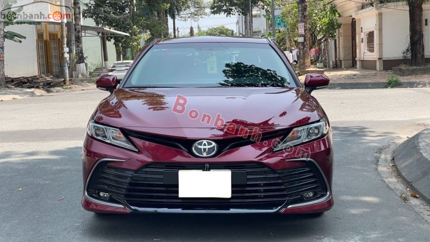 Xe Toyota Camry 2.0G 2022 – 935 Triệu