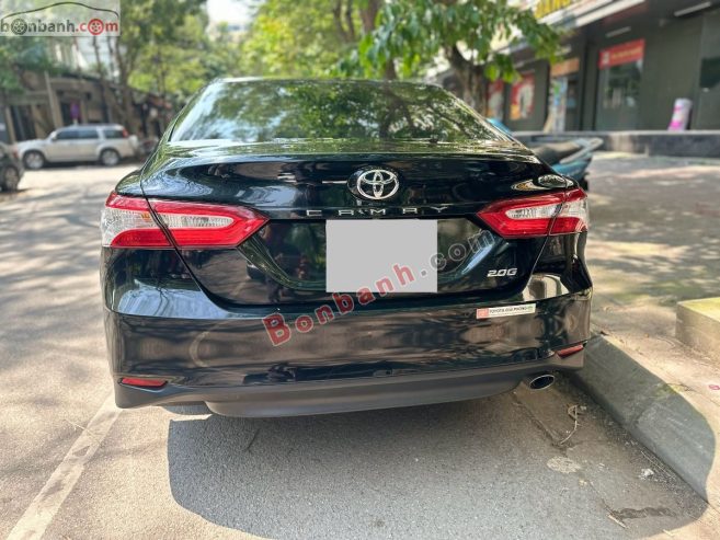 Xe Toyota Camry 2.0G 2020 – 842 Triệu